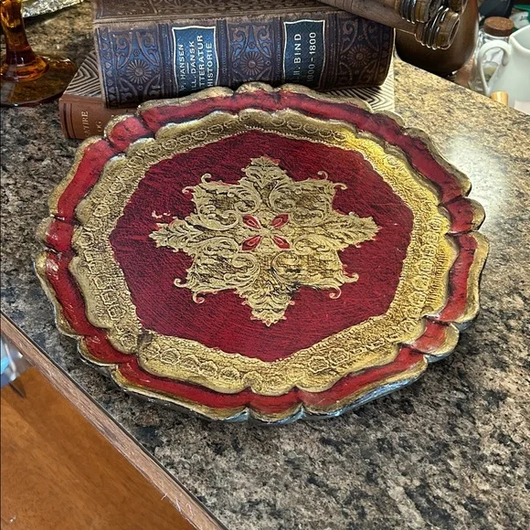 Vintage Florentine Red and Gold Decorative Tray - Picture 5 of 6